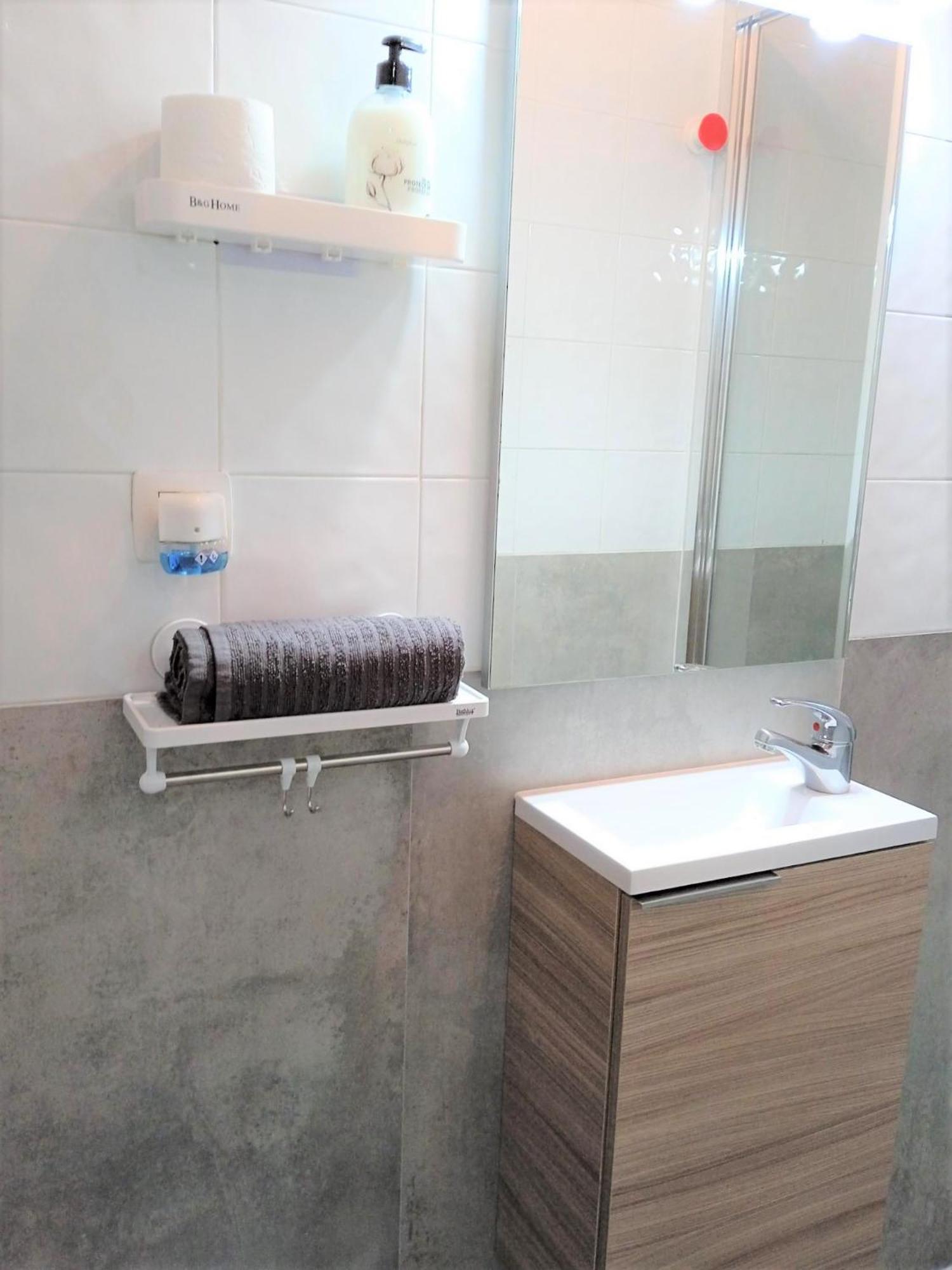 Bcn 324 Apartment Barcelona Bagian luar foto